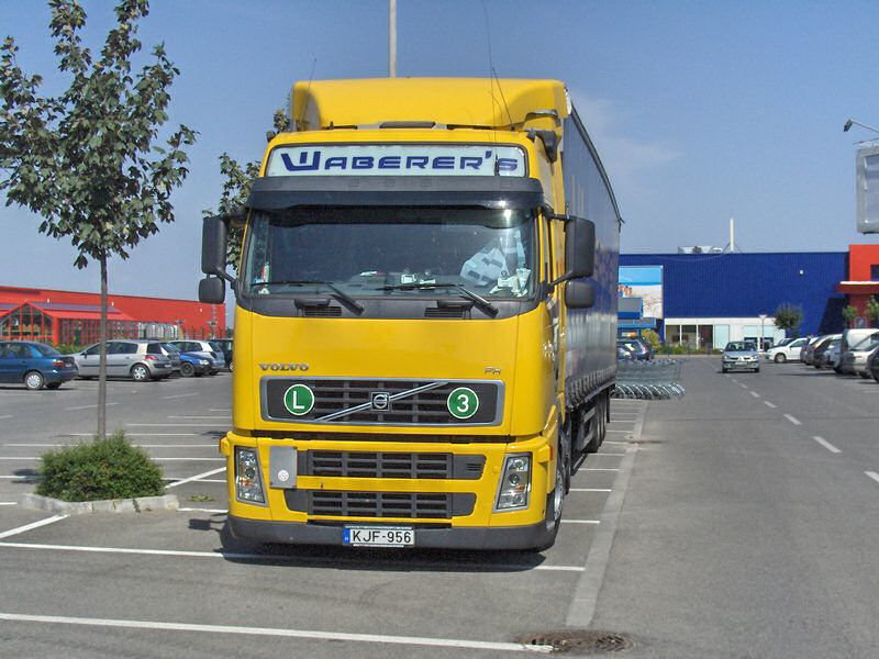 Volvo-FH-400-Waberers-Decsi-090308-02.jpg